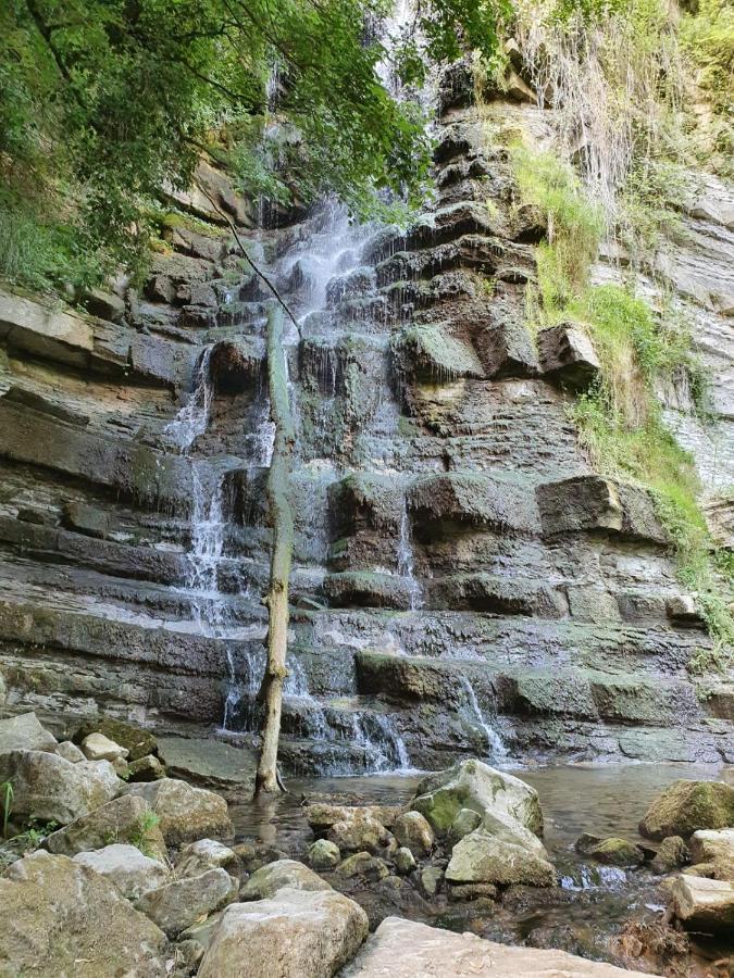 Vila La Tana Del Picchio Neviano degli Arduini Exteriér fotografie
